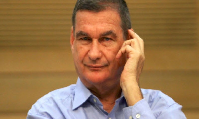 רמון. הסכים [צילום: פלאש 90]