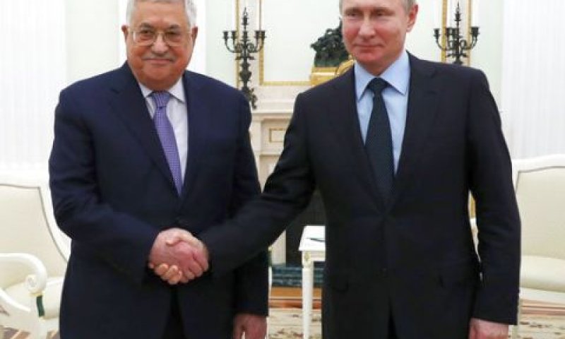 פוטין ואבו מאזן בפגישתם היום במוסקבה [צילום: מיכאיל קלימנטייב/AP]