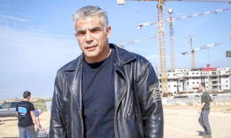 לפיד. חוק שהיה מוריד הכנסות ממע"מ [צילום: פלאש 90]