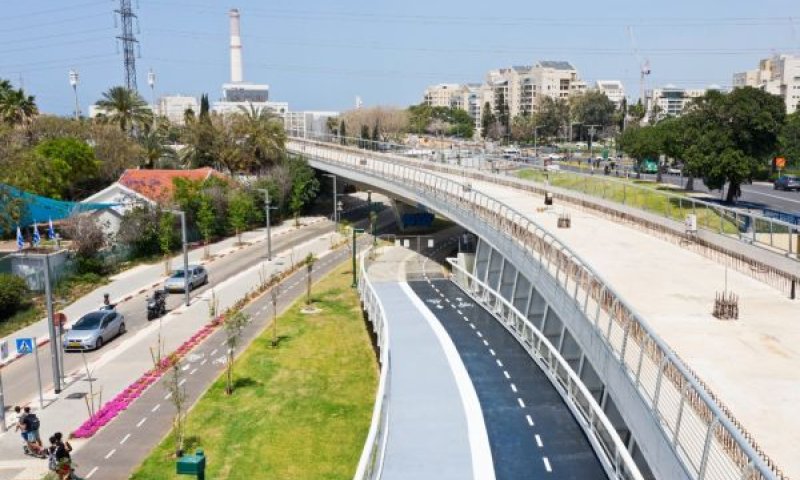 יחובר לקו הירוק [צילום: עמוס לוזון | צלמים]