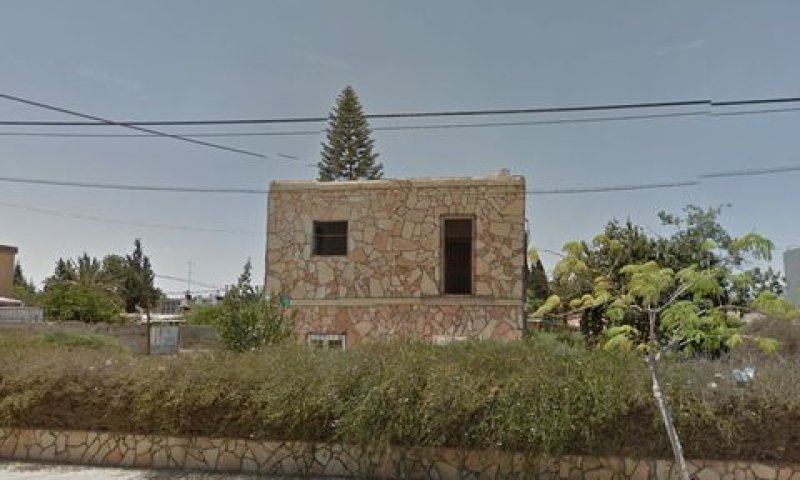 ארלוזורוב 15, ב"ש [צילום: סטריט וויו]