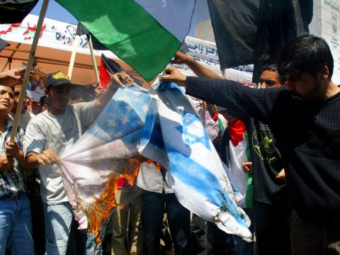 הפגנת סוערת של הג'יהאד האיסלמי ברמאללה [AP]