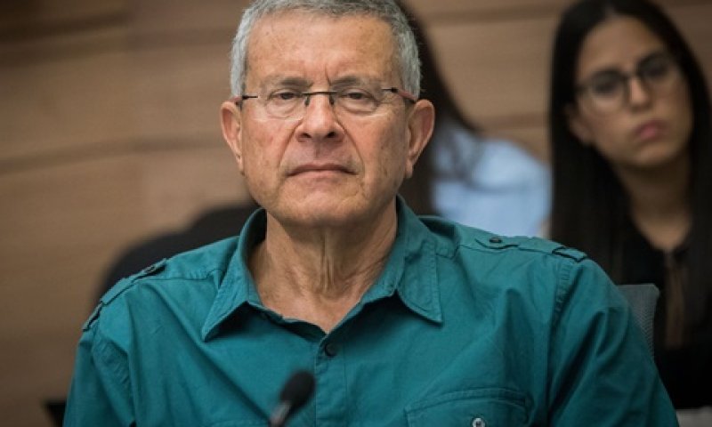 רוזן. "ביקורת נשכנית" [צילום: יונתן זינדל, פלאש 90]