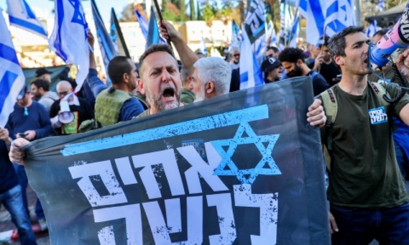 החרפה של צעדי המחאה מצד חיילי מילואים [צילום: פלאש 90]