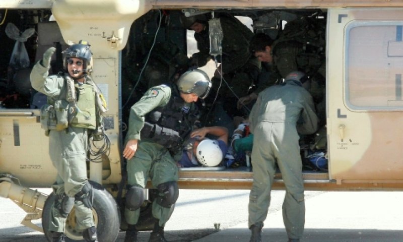 מסוק הוזנק למקום הפיגוע [צילום: פלאש 90]