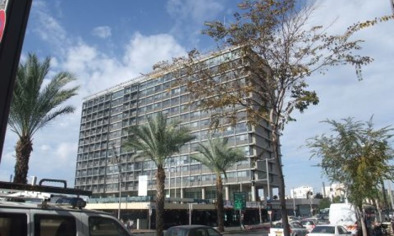 עיריית ת"א. פרישה מחאתית[צילום: איתמר לוין]