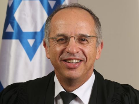 חוות דעת עיקריות במגוון רחב