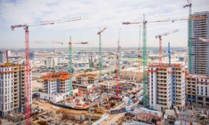 שיעור המנהלים שצופים עליית מחירים בענף הבינוי קפץ מ-44% ל-60% [צילום: לירון מולדובן, פלאש 90]