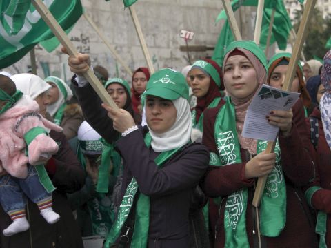 היום. עצרת החמאס בעיר שכם [צילום: נאסר אישתאיה/פלאש 90]