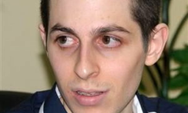שליט. שביתת רעב מצילת חיים [צילום: AP]