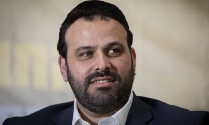 אזולאי. "החלטה פוליטית" [צילום: נועם ריבקין פנטון/פלאש 90]