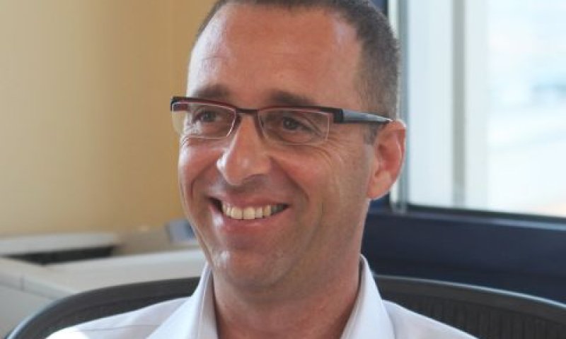 גיל גבע, תדהר [צילום: אלעד נחום]