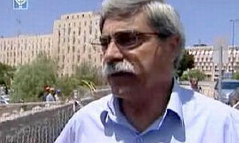 ג'ראיסי. השיב לשאלות חוקריו [צילום: ערוץ 33]