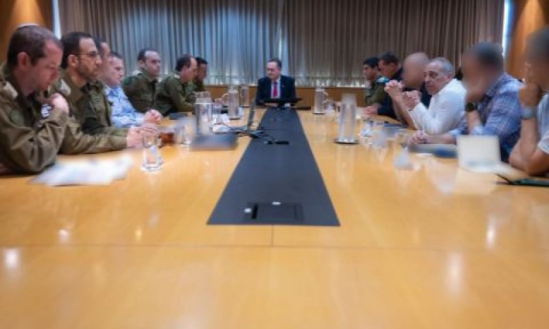 [צילום: תקשורת שר הביטחון]