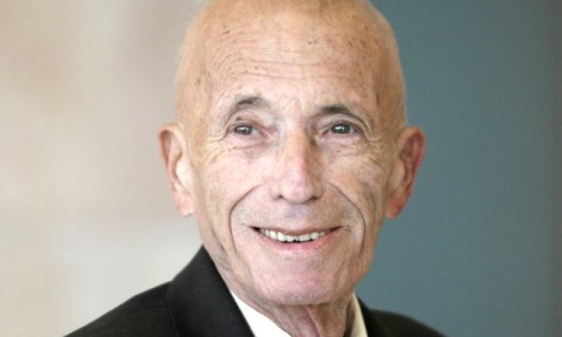 עזרא. הוכרע בידי המחלה [צילום: פלאש 90]