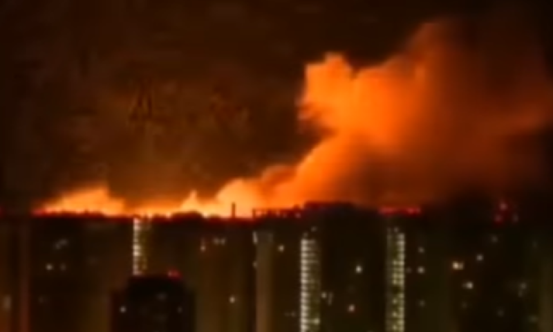 הרוסים ממשיכים להפציץ מטרות אזרחיות [צילום: מן הטלוויזיה]