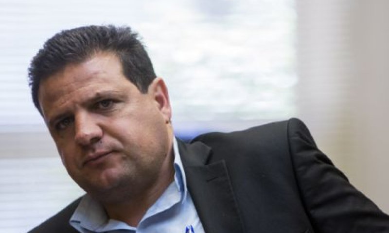עודה. נעדר מלוויית פרס ויגיע לאזכרת רבין [צילום: יונתן זינדל/פלאש 90]