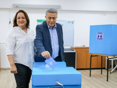 יו"ר העבודה-גשר-מרץ ,ח"כ עמיר פרץ [צילום: פלאש 90]