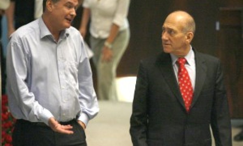 רמון ואולמרט. טעות [ארכיון: פלאש 90]