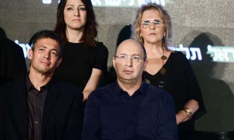 אבי ניסנקורן (מימין למטה) [צילום: תומר נויברג/פלאש 90]