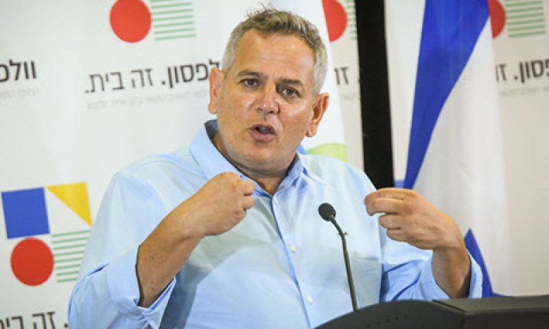 השר הורוביץ. להיפטר מנהלים משפילים [צילום: אבי דישי/פלאש 90]