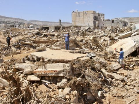 הרס ומוות בעיר דרנה [צילום: יוסף מוראד/AP]