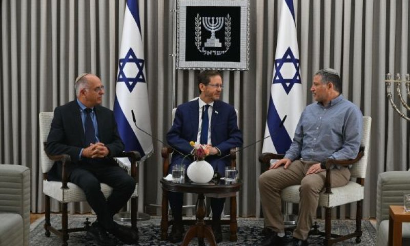 זיני, הרצוג וסולברג [צילום: חיים צח/לע"מ]