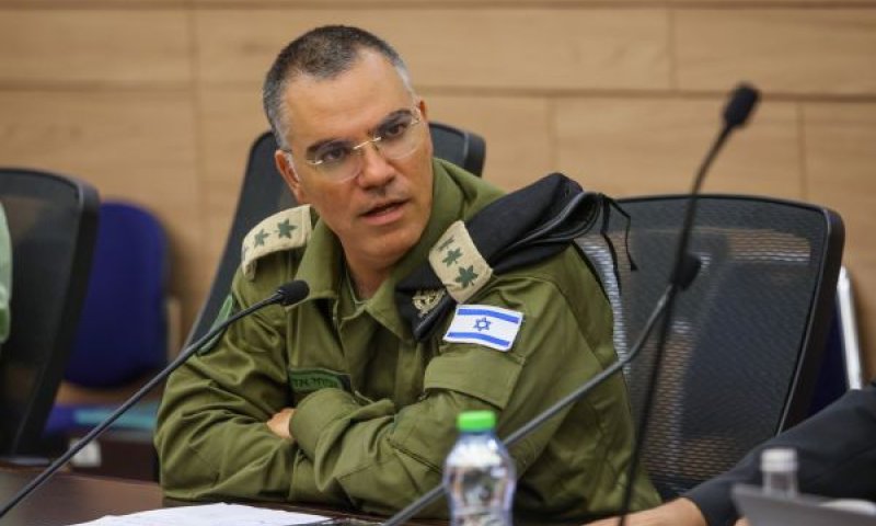 אל"ם אדרעי. הצלחה בפלטפורמה הפרסית [צילום: נועם מושקוביץ, דוברות הכנסת]