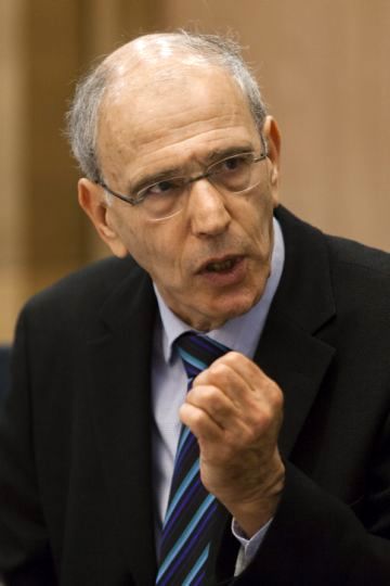לדור. לא להתעסק בשיקול דעת הפרקליטים [צילום: פלאש 90]