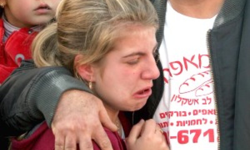 פיצוי על נזקים. אשקלון תחת אש [צילום: פלאש 90]