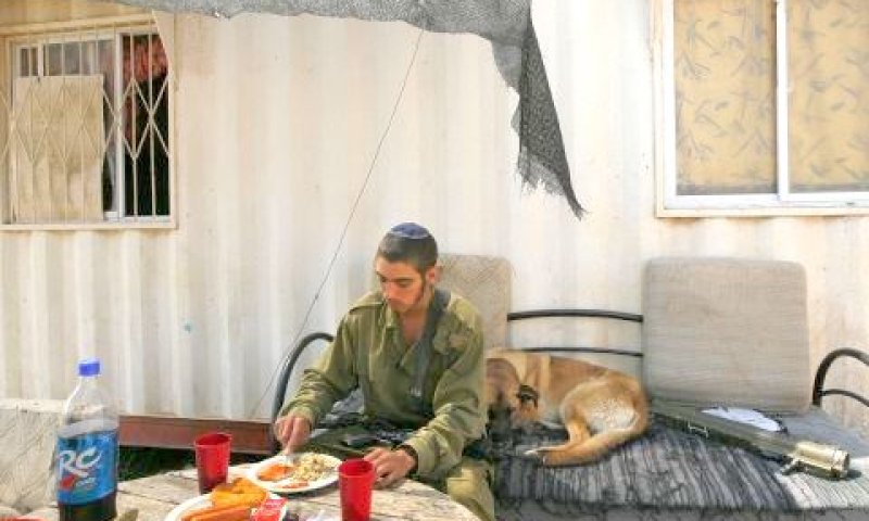 חיילים חרדים יאכלו בכשרות מהדרין[צילום אילוסטרציה: פלאש 90]