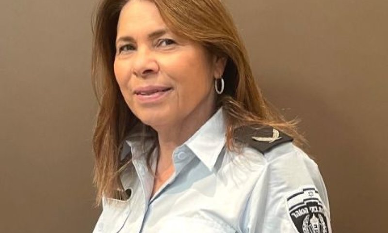 שרית ארד. לראשונה בדרגת תת גונדר בתפקיד זה [צילום: משטרת ישראל]