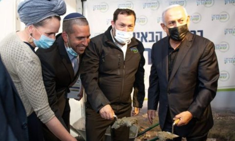 נתניהו ודגן ברבבה [צילום: שריה דיאמנט]