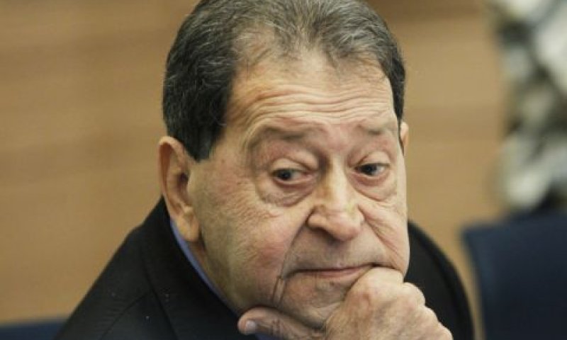 בן-אליעזר. שלושה טיפולים בשבוע [צילום: פלאש 90]