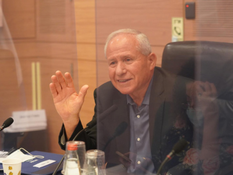 היו"ר אבי דיכטר