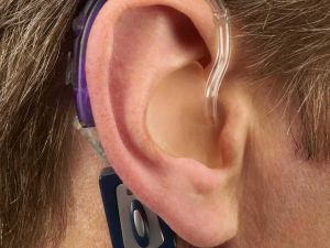 הילד מדבר בקול גבוה? [צילום: יח"צ]
