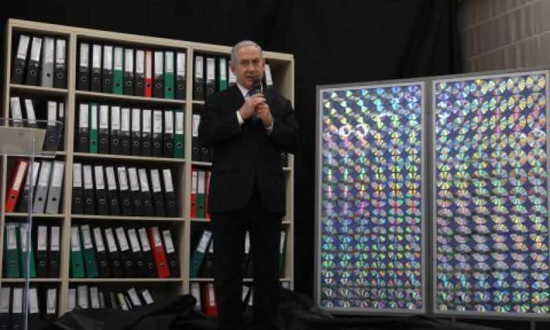 נתניהו. "מסמכים מרשיעים" [צילום: מרים אלסטר/פלאש 90]