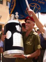 אל"מ בכר, מח"ט צנחנים