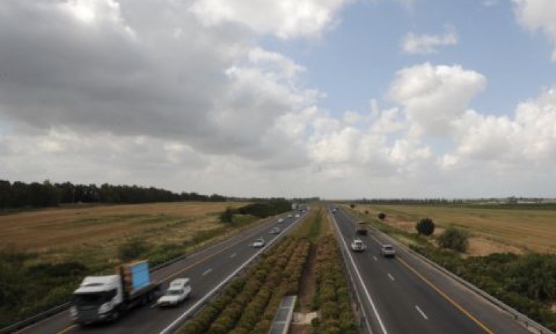 [צילום: גיל יערי, פלאש 90]