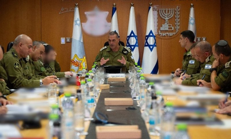 הרמטכ"ל זמיר, הבוקר בפורום מטכ"ל [צילום: דובר צה"ל]