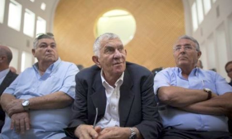 בר. אחרי 24 שנים וחשדות לשחיתות [צילום: פלאש 90]