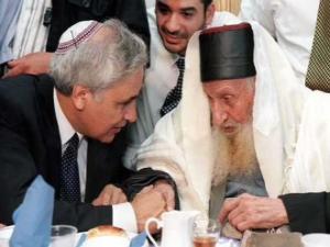 עם משה קצב [צילום: AP]