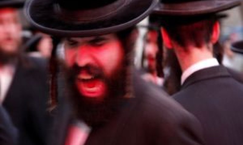חרדים בהפגנה [ארכיון: פלאש 90]