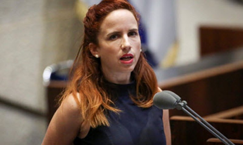 שפיר. מוכנה לסכן את העמדה הבטוחה [צילום: נועם רבקין פנטון/פלאש 90]