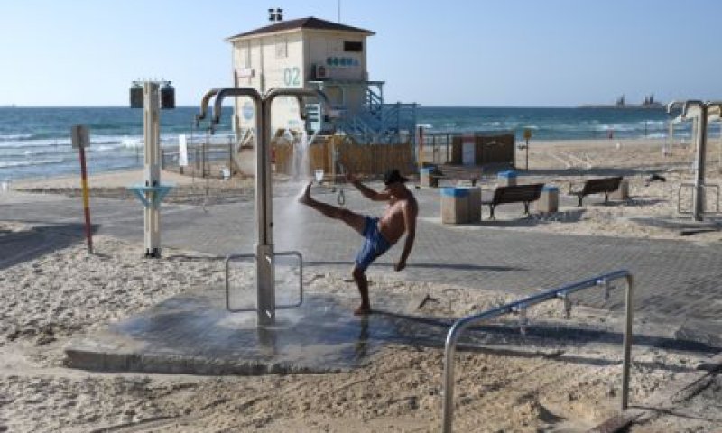 חוף אשדוד [צילום: גילי יערי/פלאש 90]