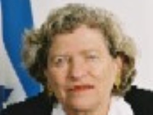 השופטת ברק. "הזכות לעבוד - לא רק להשתכר למחיה"