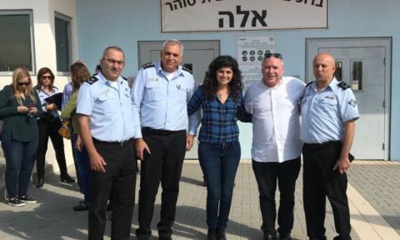 ועדת הפנים בשערי הכלא