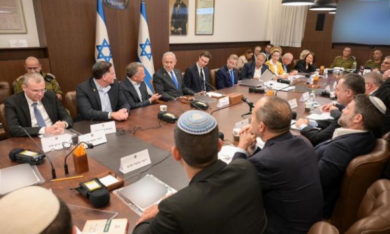 ישיבת הממשלה. משתתפים: וויטקוף, קושנר [צילום: מעיין טואף, לע״מ]