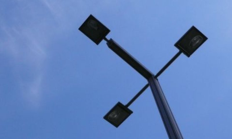עמודי תאורה [צילום: יח"צ]