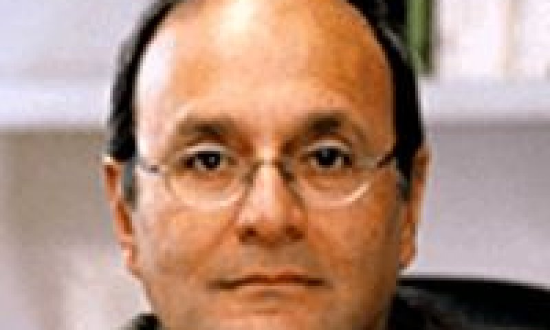 שרם. מבעלי השליטה